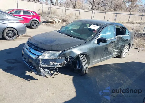 2010 Ford Fusion Se z USA, uszkodzony, nr VIN 3FAHP0HA6AR320782
